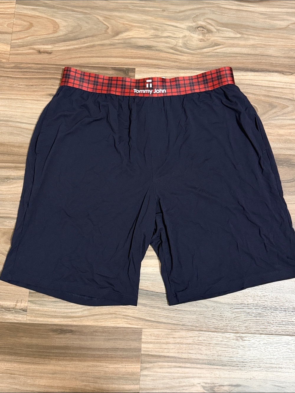 Tommy John Short L Second Skin Pajama Navy Blue Red Plaid Waistband Stretch NWT